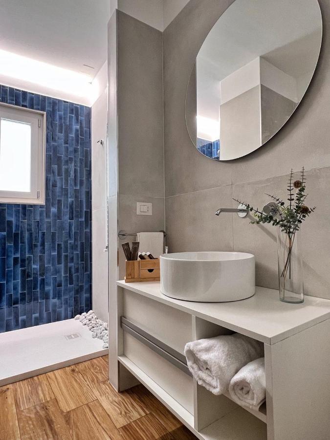 Finella Charming Rooms บารี ภายนอก รูปภาพ